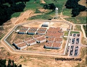 The facility opened in 1997 and has a capacity of 1,976 medium-security inmates. . Hardeman county correctional facility inmate search